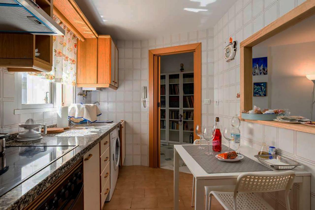 Apartamento Con Parking Gratuito マラガ エクステリア 写真